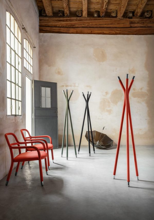 PIPPI COAT HANGER